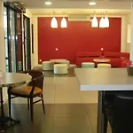 Hotel Ibis Lyon Est
