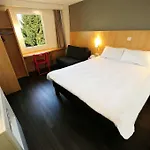Ibis Lyon Est