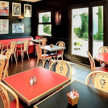 Ibis Lyon Est 3* Beynost