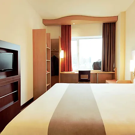 Hotel Ibis Lyon Est Beynost