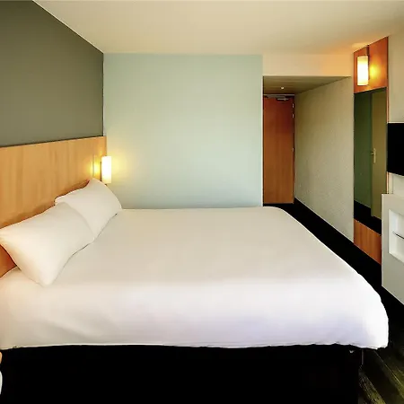 Ibis Lyon Est Beynost