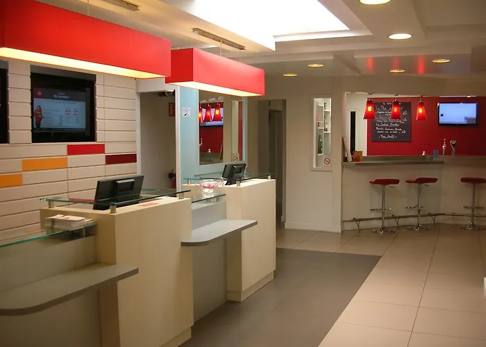 Ibis Lyon Est 3*