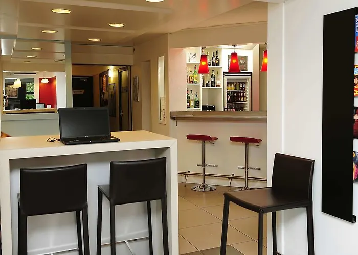 מלון Ibis Lyon Est
