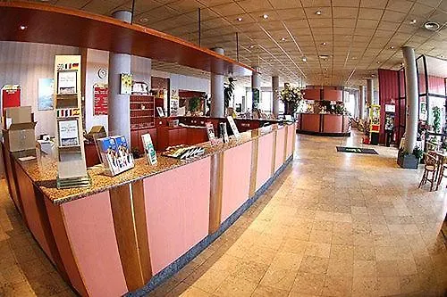 Ibis Lyon Est 3*
