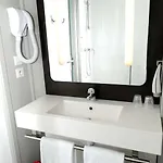 Hotel Ibis Lyon Est 3*