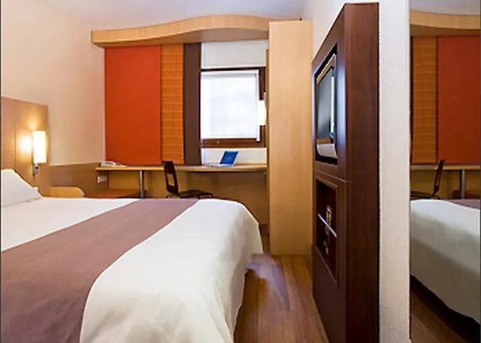 Ibis Lyon Est 3*