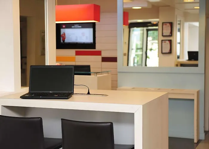 Ibis Lyon Est 3* Beynost