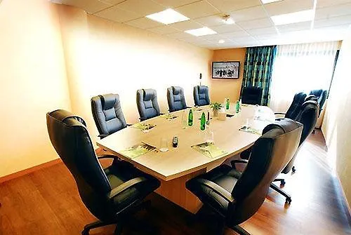 Ibis Lyon Est Beynost