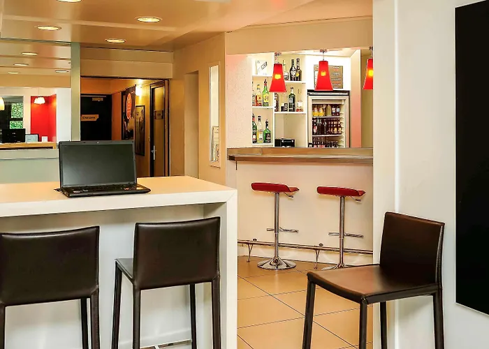 Hotel Ibis Lyon Est 3*