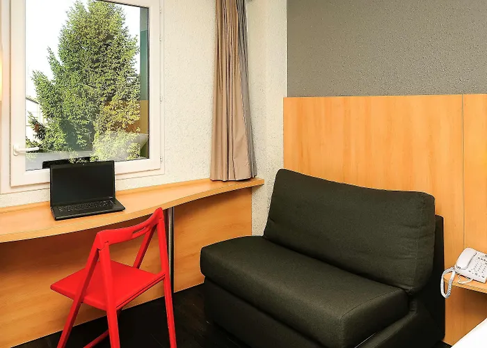 Szálloda Ibis Lyon Est 3*